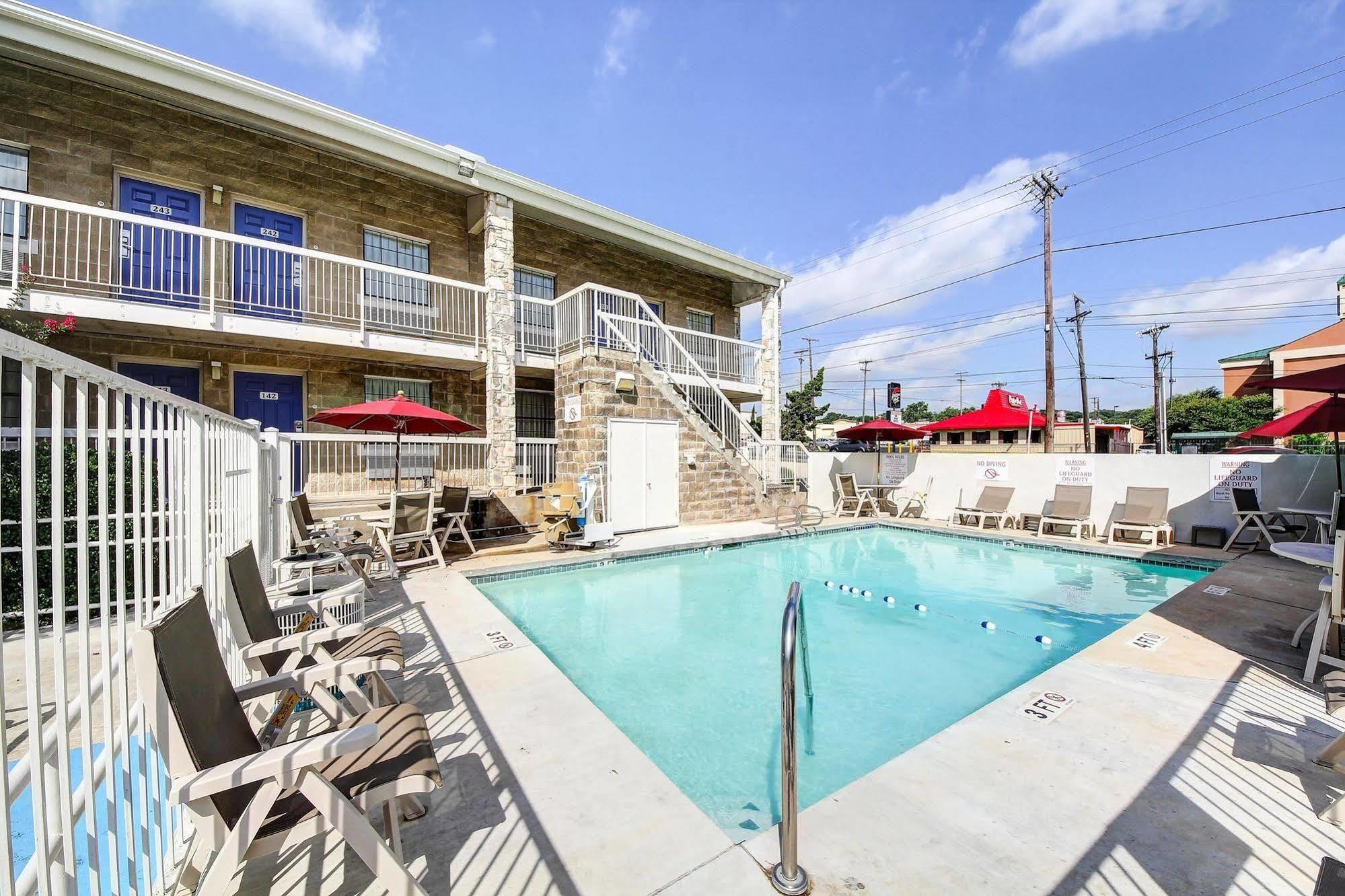 Motel 6-San Antonio, Tx - Northwest Medical Center Eksteriør billede