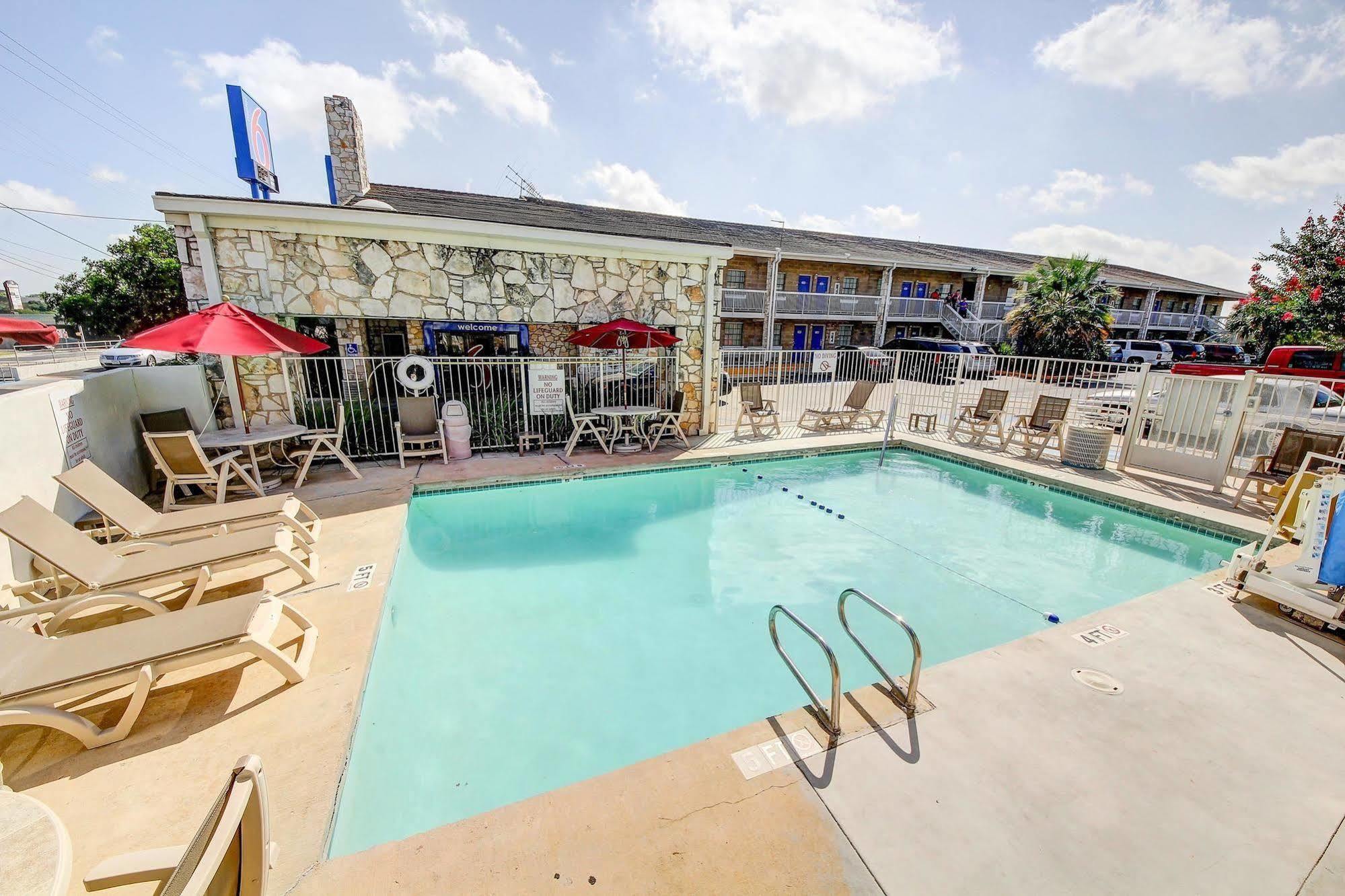 Motel 6-San Antonio, Tx - Northwest Medical Center Eksteriør billede